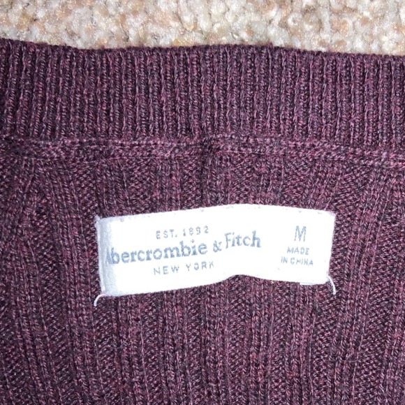Abercrombie Fitch Burgundy Ribbed V Neck Sweater Zipper Accent Size Medium - Picture 3 of 7